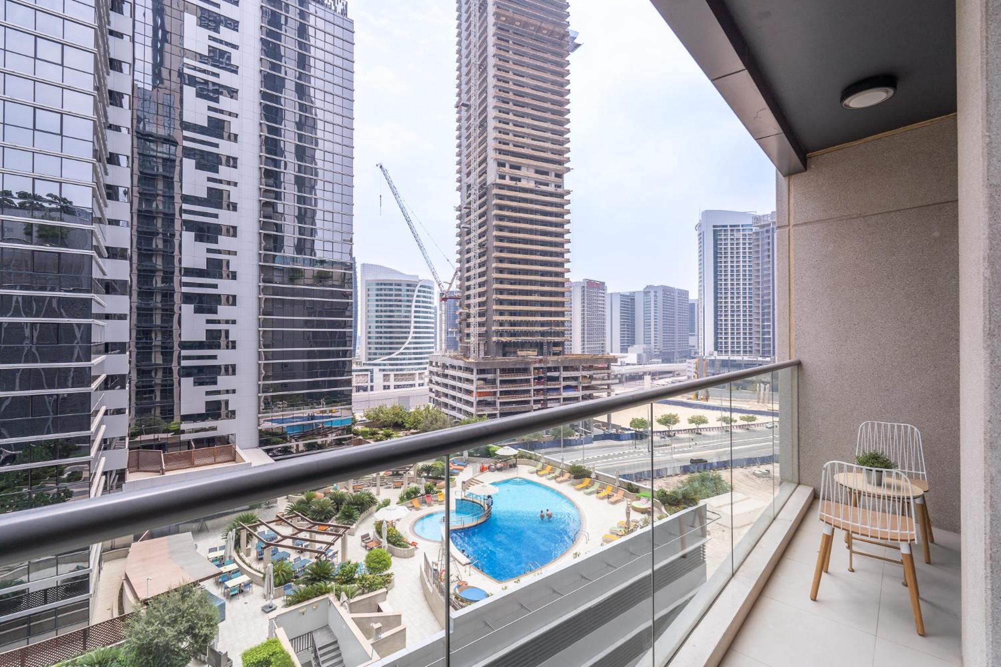 Heaven Crest Vacation Homes Downtown - Studio And 1 Bedroom Suites 2 Minute Walk To Dubai Mall And Burj Khalifa Екстериор снимка