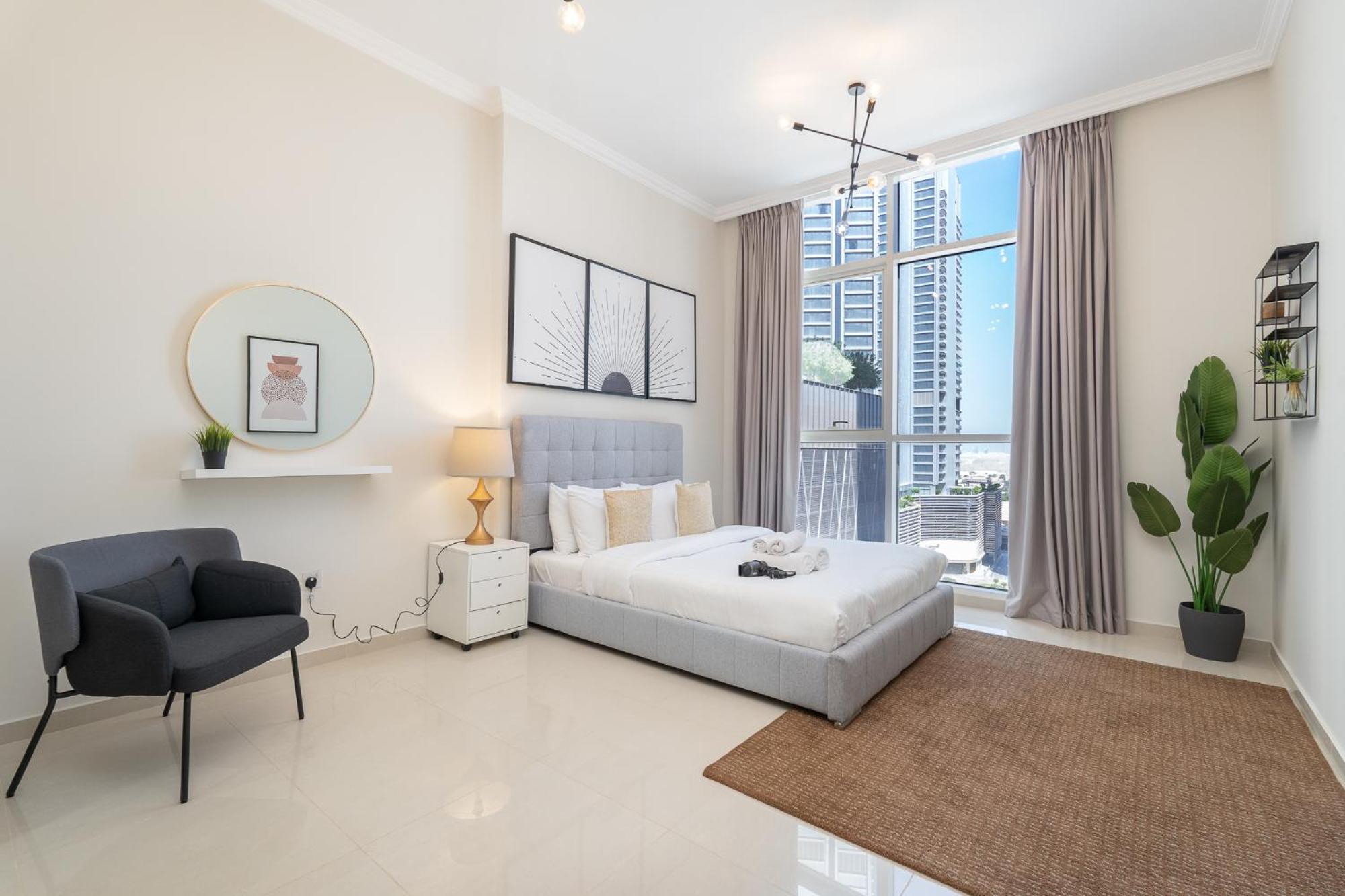 Heaven Crest Vacation Homes Downtown - Studio And 1 Bedroom Suites 2 Minute Walk To Dubai Mall And Burj Khalifa Екстериор снимка