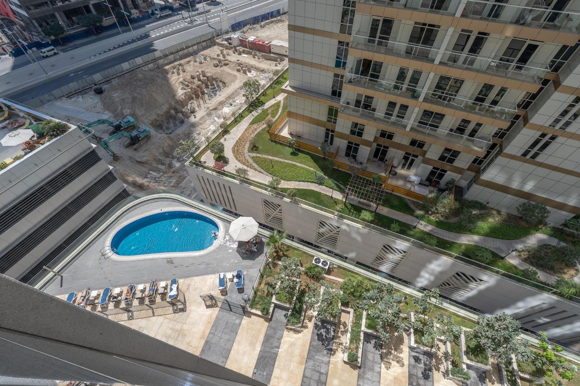 Heaven Crest Vacation Homes Downtown - Studio And 1 Bedroom Suites 2 Minute Walk To Dubai Mall And Burj Khalifa Екстериор снимка
